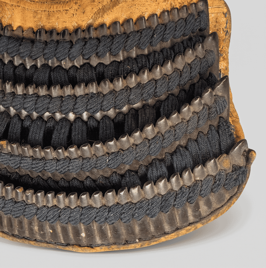 Laced yodarekake neck guard attached to the Myochin somen