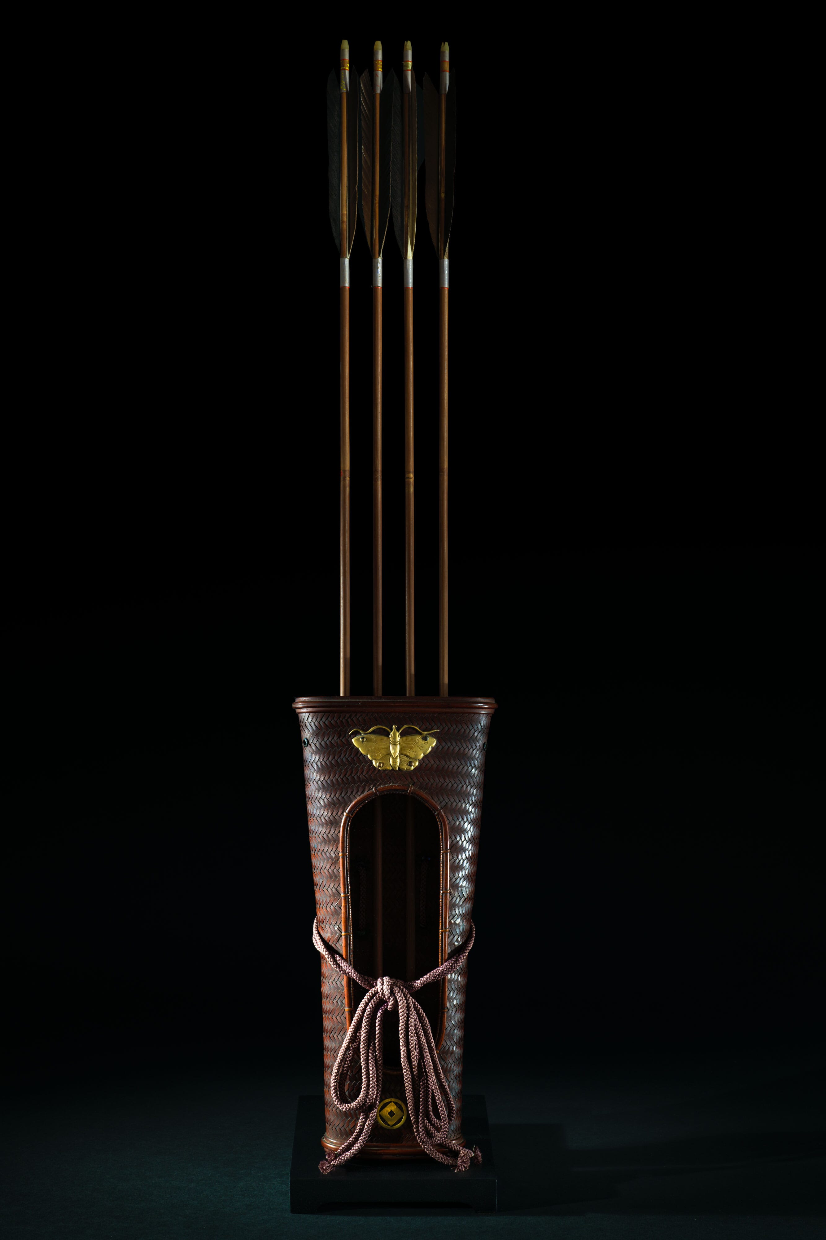 Edo period ebira arrow quiver, complete with arrows. Former Kyoto Arashiyama Museum of Art collection.